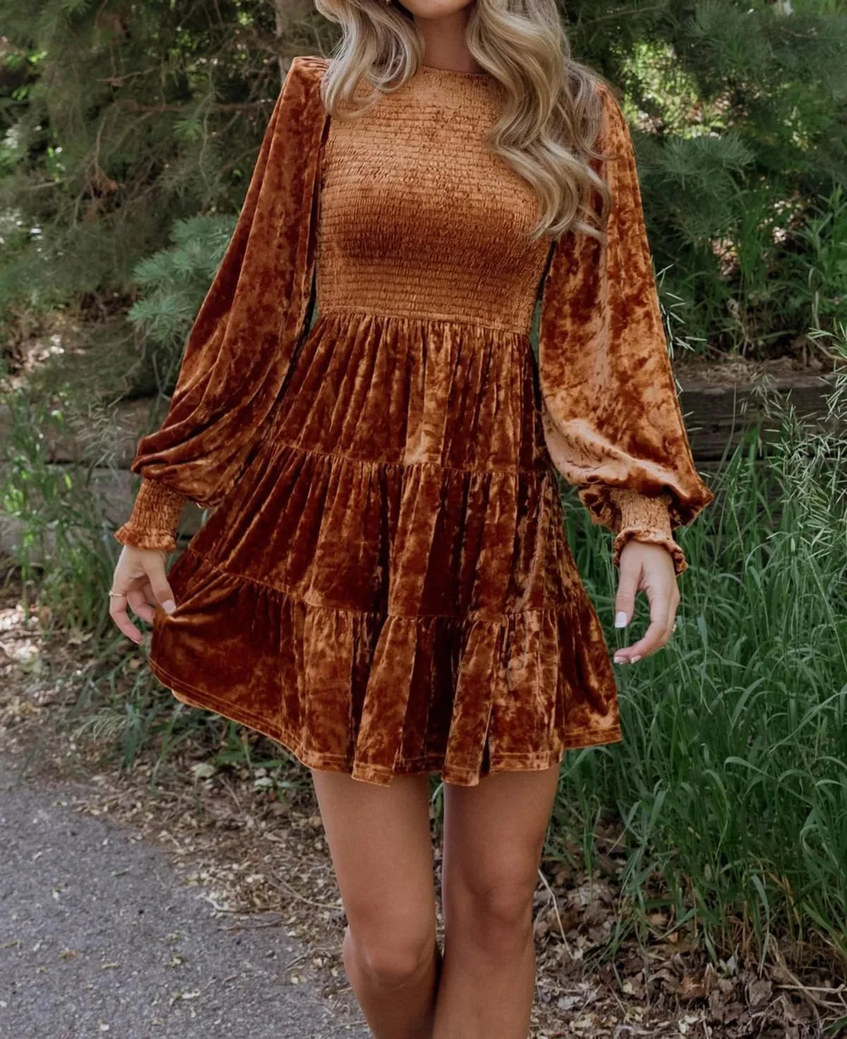 R.Vivimos Women's Fall Winter Crushed Velvet Dress Long Sleeve Crew Neck Elastic Smocked A-Line Tiered Ruffle Mini Dress