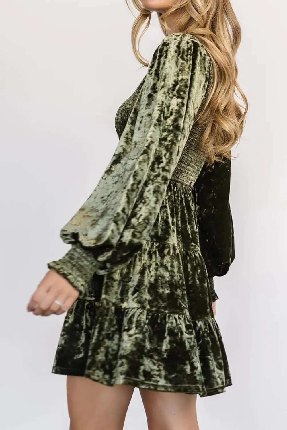 R.Vivimos Women's Fall Winter Crushed Velvet Dress Long Sleeve Crew Neck Elastic Smocked A-Line Tiered Ruffle Mini Dress